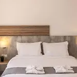 Kapetanios Aqua كورال باي