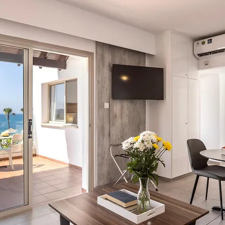 Resort Kapetanios Aqua Coral Bay