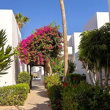 Kapetanios Aqua 4* Golful Coralilor