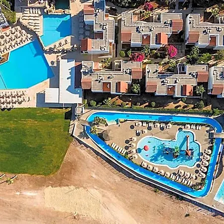 Kapetanios Aqua 4* Golful Coralilor