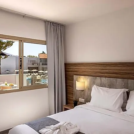 Kapetanios Aqua 4*