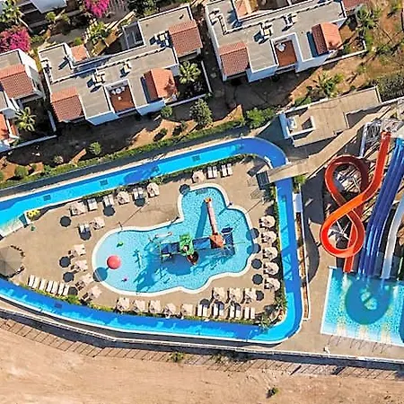 Kapetanios Aqua Complex