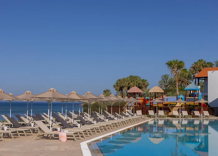 Resort Kapetanios Aqua Coral Bay