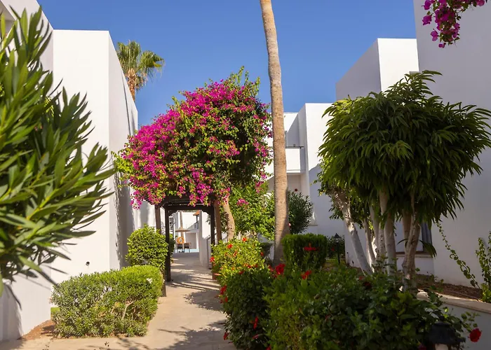 Kapetanios Aqua Resort