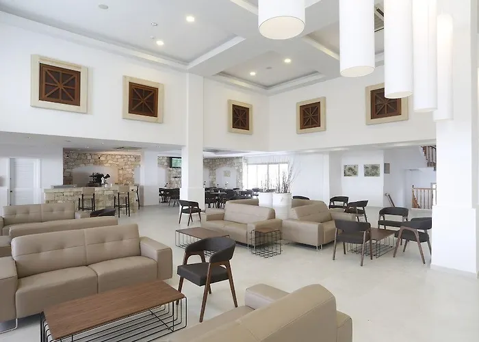 Resort Kapetanios Aqua Coral Bay